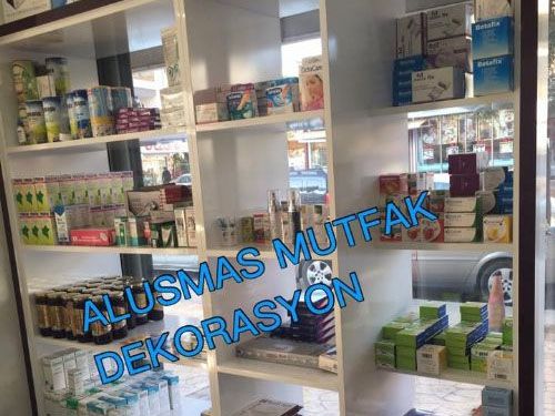 Byk Menderes Eczanesi Dekorasyonu